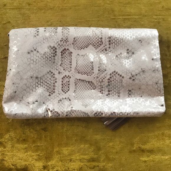 Snakeskin Patterned Clutch - Picture 2 of 4
